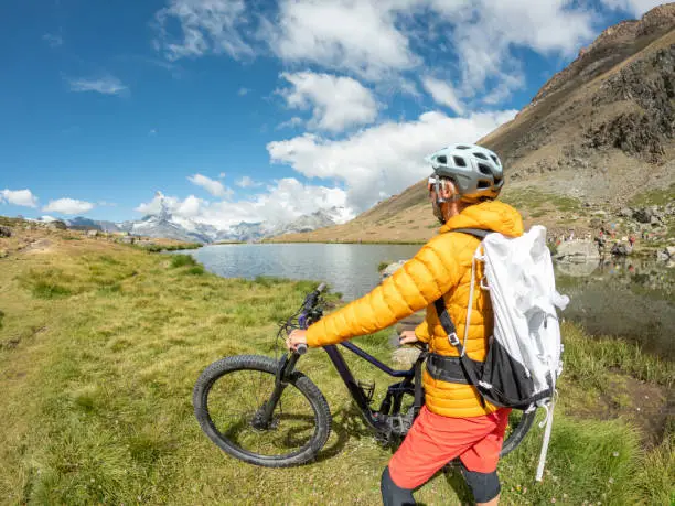 Accessorize Your Active Life: The Must-Have Gear for Athletes and Adventurers Accessorize Your Active Life: The Must-Have Gear for Athletes and Adventurers